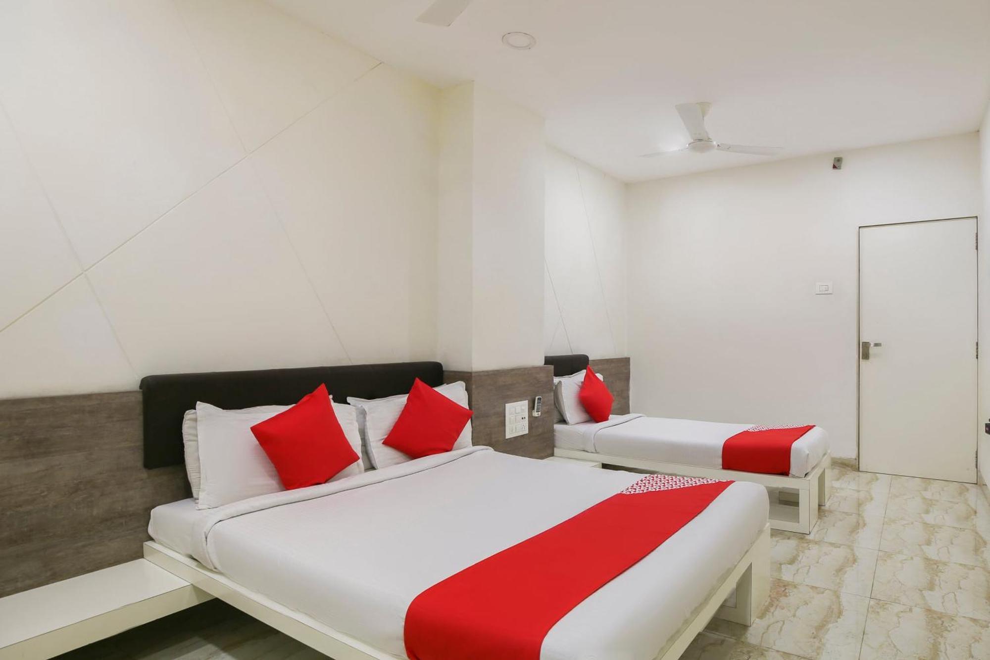 Hotel O Shiv Vatika Banquet & Rooms Bhatha Ngoại thất bức ảnh