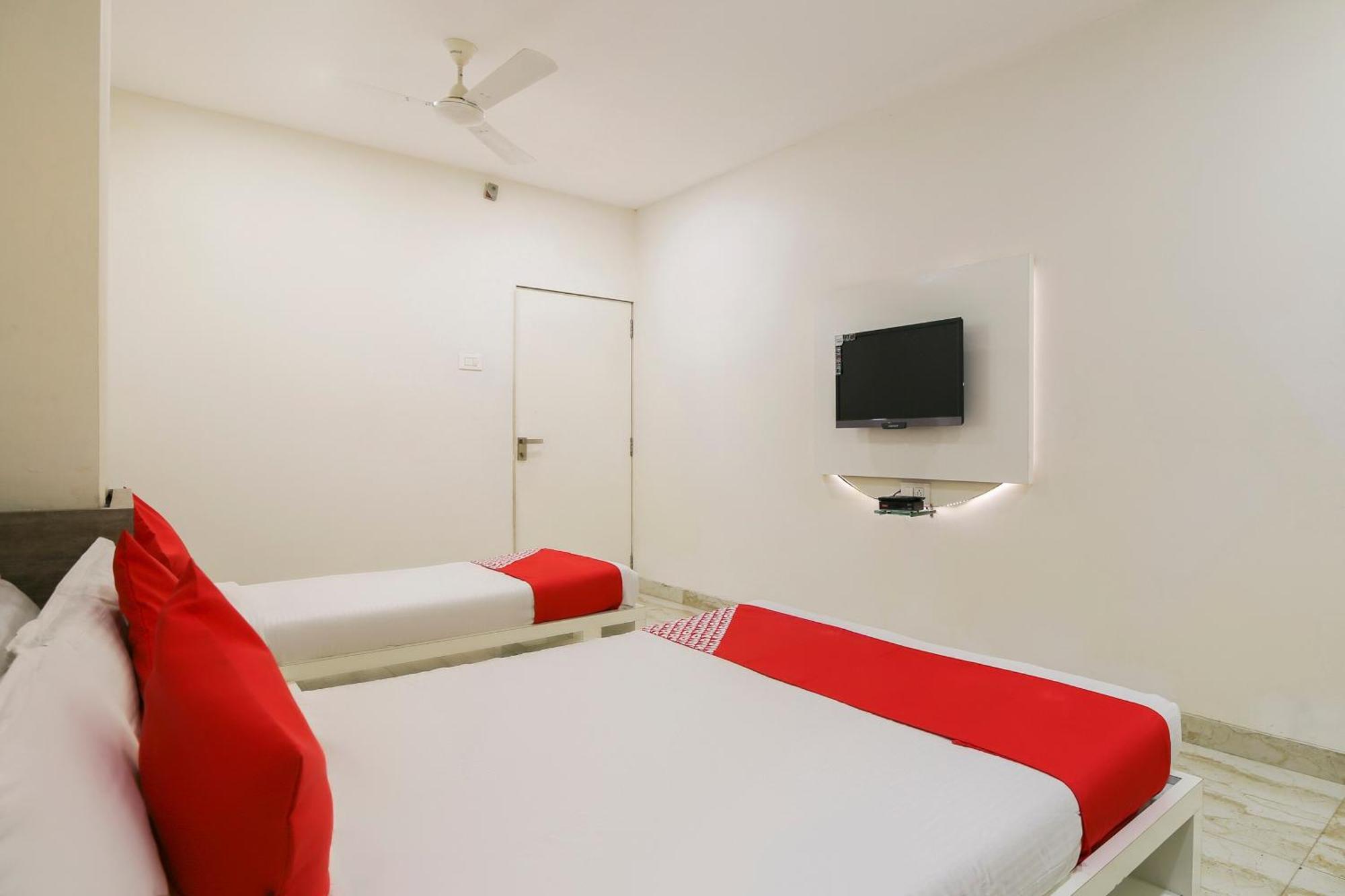 Hotel O Shiv Vatika Banquet & Rooms Bhatha Ngoại thất bức ảnh