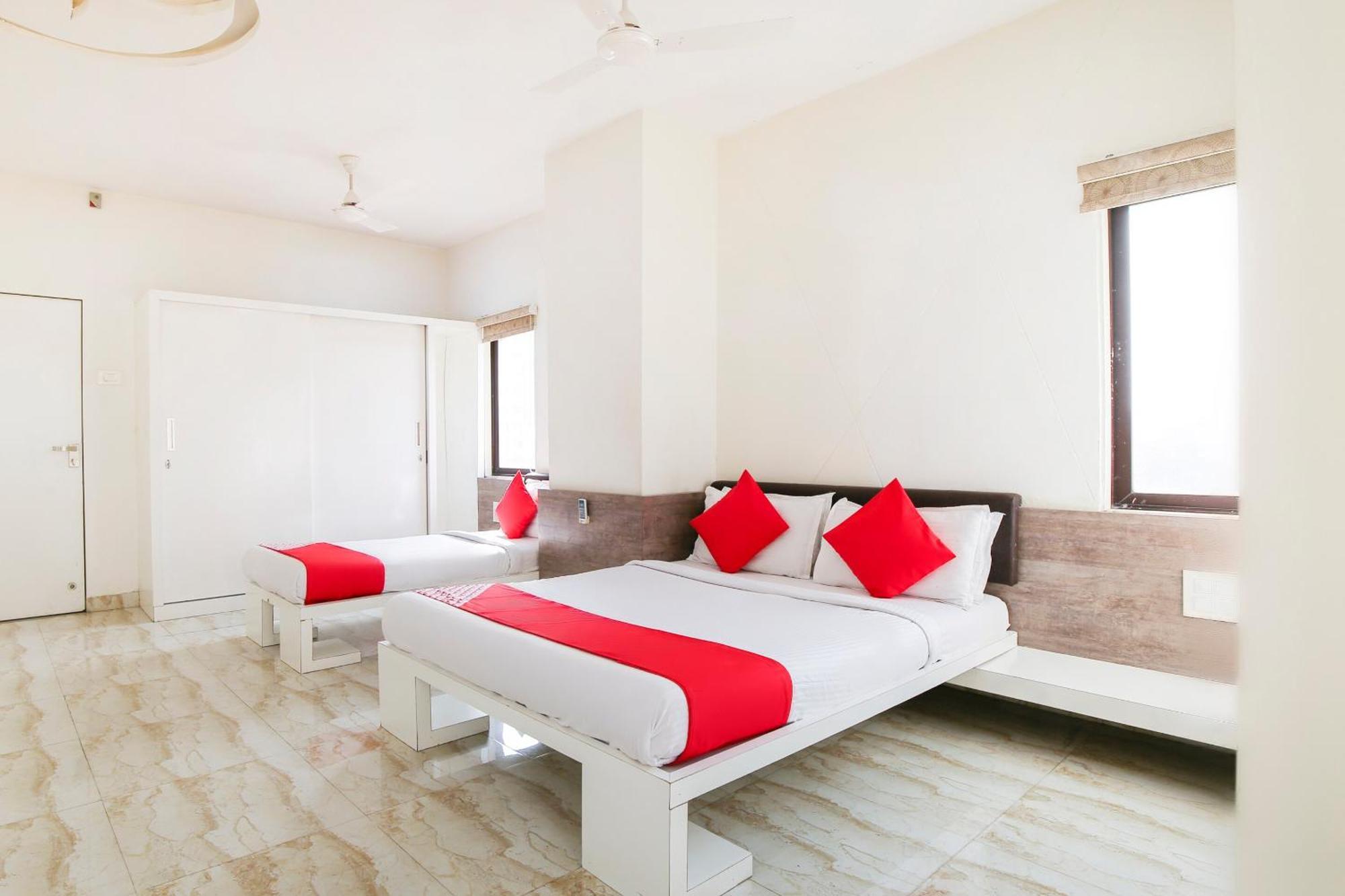 Hotel O Shiv Vatika Banquet & Rooms Bhatha Ngoại thất bức ảnh