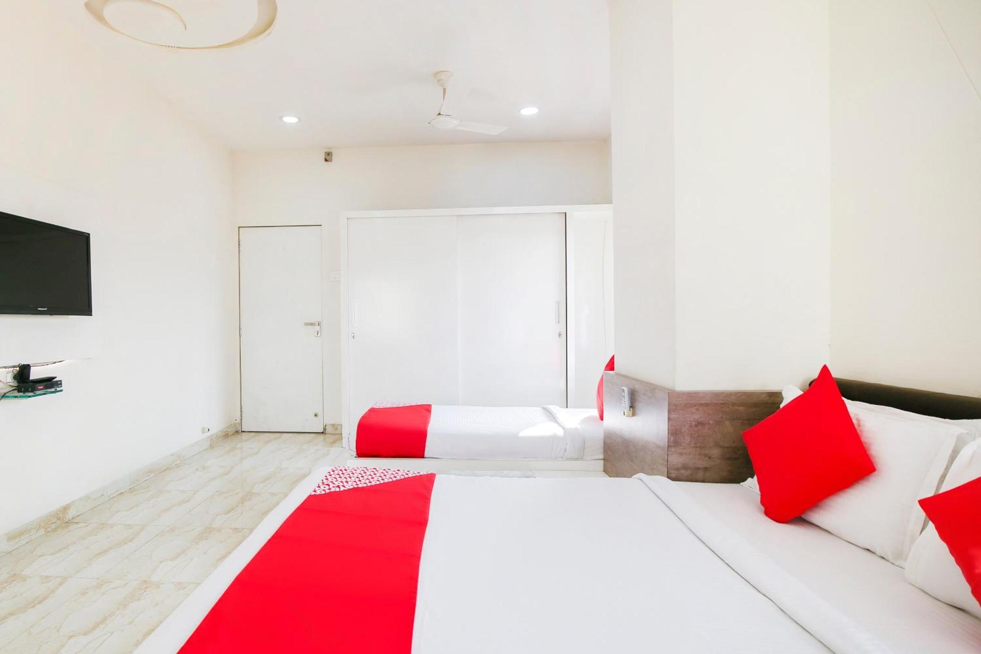 Hotel O Shiv Vatika Banquet & Rooms Bhatha Ngoại thất bức ảnh